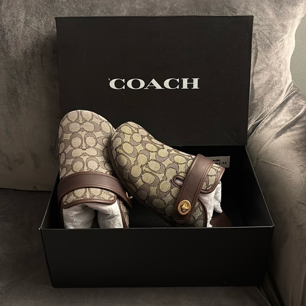 COACH Clogs